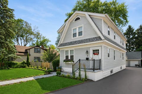 Tiny photo for 52 S Central Avenue, Highwood, IL 60040 (MLS # 12658466)