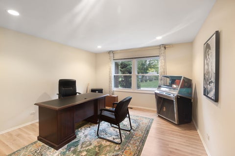 Tiny photo for 983 Bosworthfield Road, Barrington, IL 60010 (MLS # 12783399)