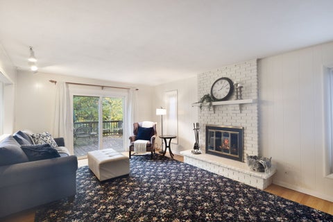 Tiny photo for 983 Bosworthfield Road, Barrington, IL 60010 (MLS # 12783399)