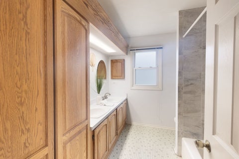Tiny photo for 983 Bosworthfield Road, Barrington, IL 60010 (MLS # 12783399)