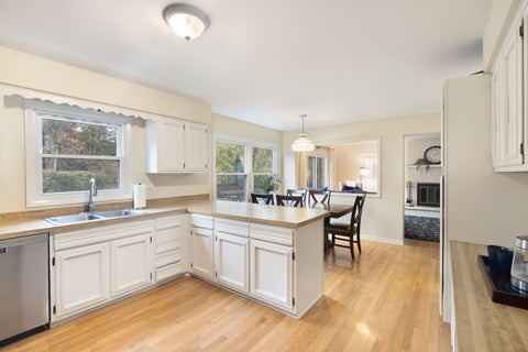 Tiny photo for 983 Bosworthfield Road, Barrington, IL 60010 (MLS # 12783399)