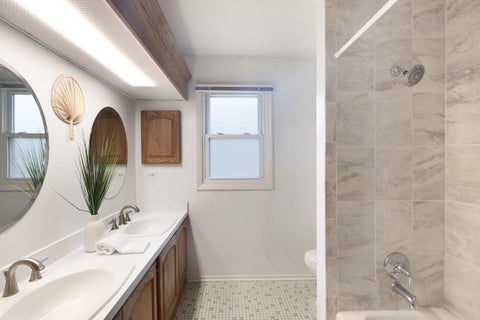 Tiny photo for 983 Bosworthfield Road, Barrington, IL 60010 (MLS # 12783399)