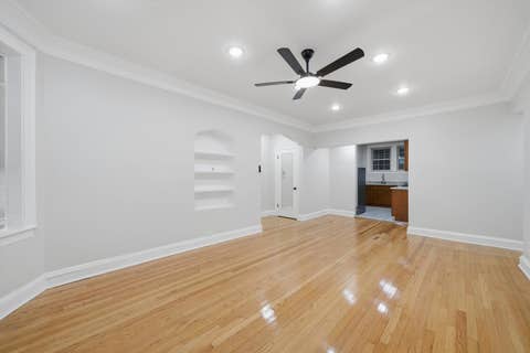 Tiny photo for 1354 W Greenleaf Avenue #1B, Chicago, IL 60626 (MLS # 12734648)