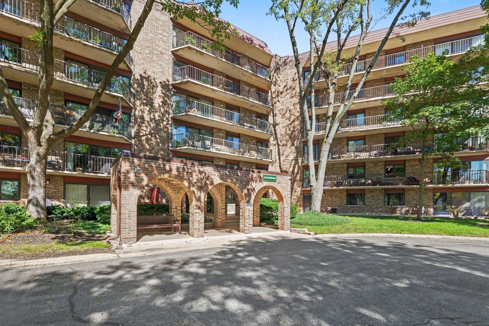 35 S Baybrook Drive 309