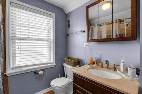 Tiny photo for 11924 LONGWOOD Drive, Blue Island, IL 60406 (MLS # 12700339)