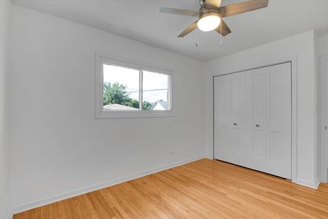 Tiny photo for 174 Ash Avenue, Wood Dale, IL 60191 (MLS # 12493272)