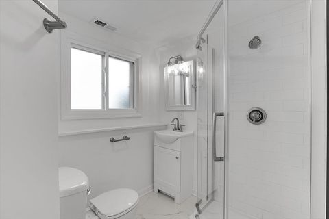 Tiny photo for 174 Ash Avenue, Wood Dale, IL 60191 (MLS # 12493272)