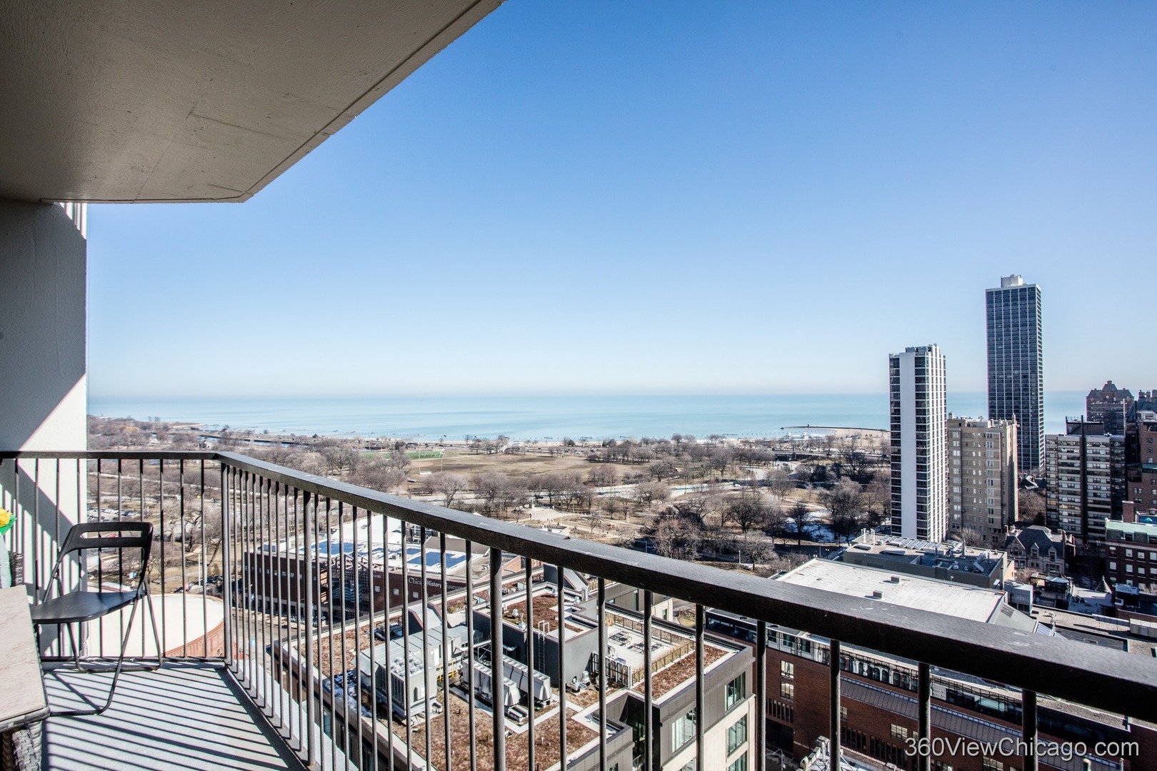 1560 N SANDBURG Terrace 2510