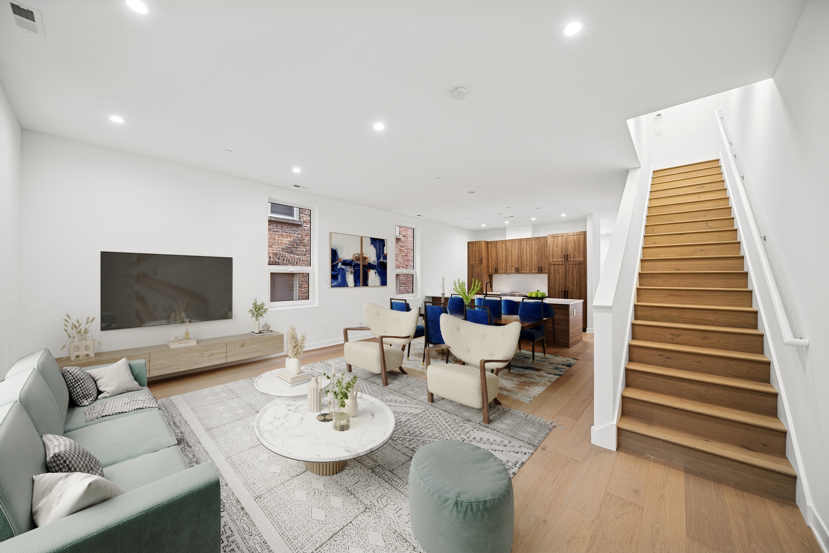 1333 E Madison Park