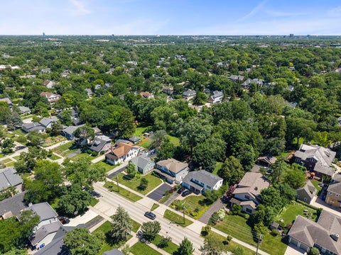 Tiny photo for 645 Hill Avenue, Glen Ellyn, IL 60137 (MLS # 12754464)