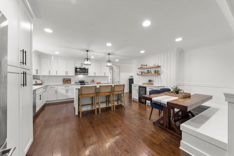 Tiny photo for 645 Hill Avenue, Glen Ellyn, IL 60137 (MLS # 12754464)