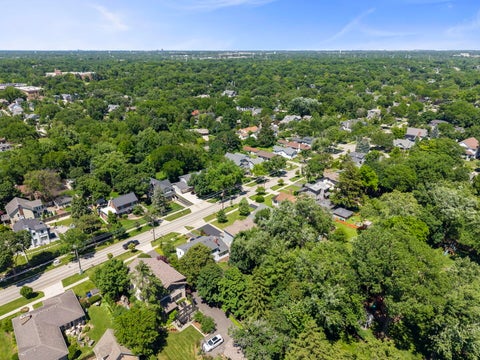 Tiny photo for 645 Hill Avenue, Glen Ellyn, IL 60137 (MLS # 12754464)