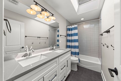 Tiny photo for 645 Hill Avenue, Glen Ellyn, IL 60137 (MLS # 12754464)
