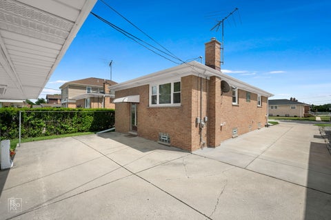 Tiny photo for 9972 Ivanhoe Avenue, Schiller Park, IL 60176 (MLS # 12695880)
