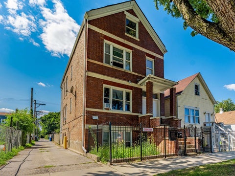 Photo of 5160 S Damen Avenue, Chicago, IL 60609 (MLS # 12751086)