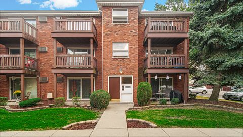 Photo of 14840 Kilpatrick Avenue #604, Midlothian, IL 60445 (MLS # 12490740)