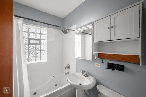Tiny photo for 2546 W George Street #3, Chicago, IL 60618 (MLS # 12772427)