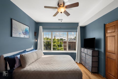 Tiny photo for 2546 W George Street #3, Chicago, IL 60618 (MLS # 12772427)