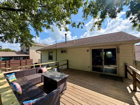 Tiny photo for 403 S Postlewaite Street, Alexis, IL 61412 (MLS # 12722721)