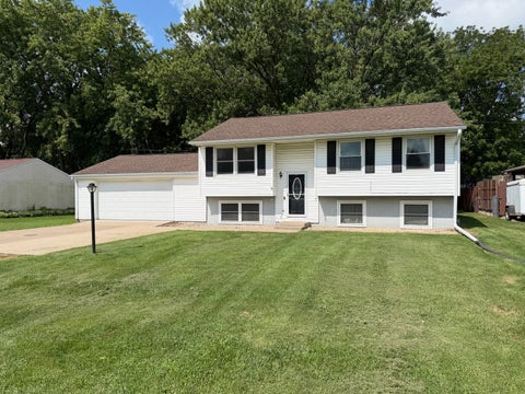 Photo of 403 S Postlewaite Street, Alexis, IL 61412 (MLS # 12722721)