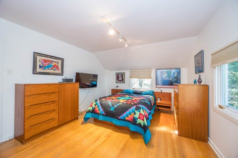 Tiny photo for 9423 Lincolnwood Drive, Evanston, IL 60203 (MLS # 12777373)