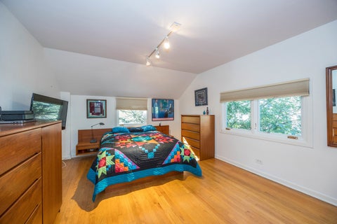Tiny photo for 9423 Lincolnwood Drive, Evanston, IL 60203 (MLS # 12777373)