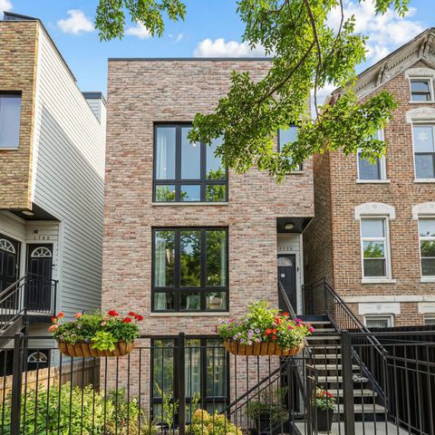 Photo of 1738 W 17th Street #3, Chicago, IL 60608 (MLS # 12572488)