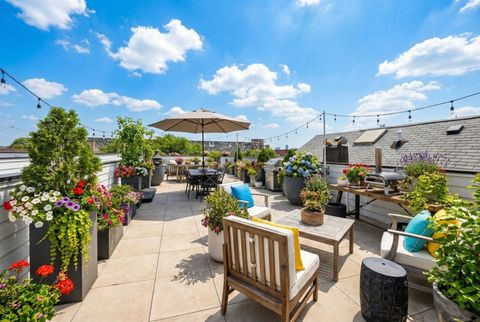 Tiny photo for 1738 W 17th Street #3, Chicago, IL 60608 (MLS # 12572488)