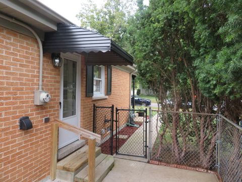 Tiny photo for 201 N Stewart Avenue, Lombard, IL 60148 (MLS # 12494970)