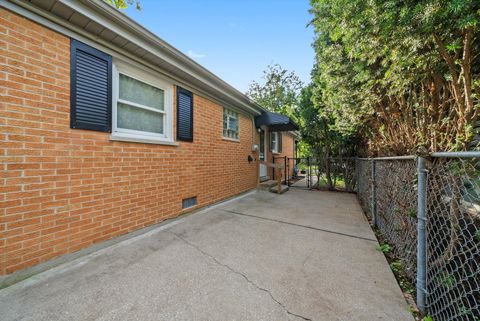 Tiny photo for 201 N Stewart Avenue, Lombard, IL 60148 (MLS # 12494970)