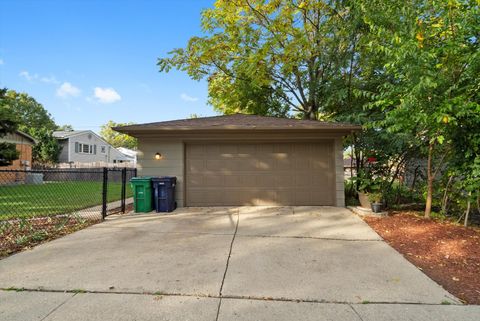 Tiny photo for 201 N Stewart Avenue, Lombard, IL 60148 (MLS # 12494970)