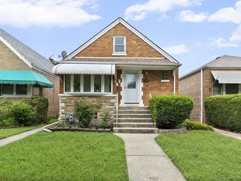 3530 Lombard Avenue, Berwyn, IL 60402 - #: 12475360