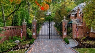 427 N Sheridan Road
