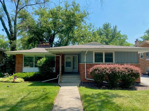 Photo of 18823 Ashland Avenue, Homewood, IL 60430 (MLS # 12503776)