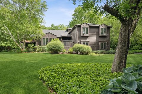 Photo of 25860 W Timberlake Road, Barrington, IL 60010 (MLS # 12661948)