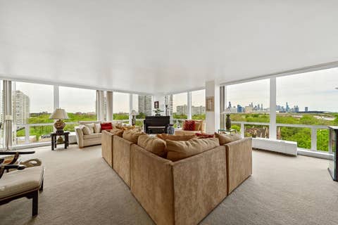 Tiny photo for 601 E 32nd Street #800, Chicago, IL 60616 (MLS # 12640596)