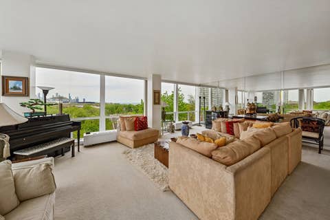 Tiny photo for 601 E 32nd Street #800, Chicago, IL 60616 (MLS # 12640596)