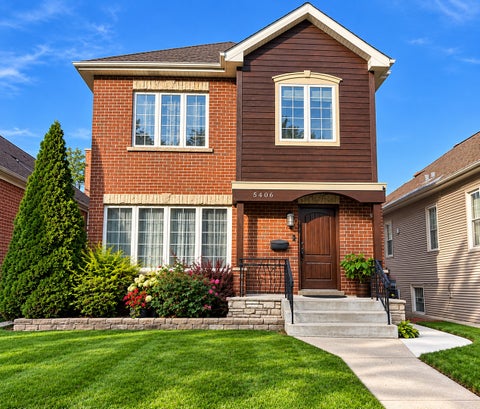 Photo of 5406 N MELVINA Avenue, Chicago, IL 60630 (MLS # 12794119)