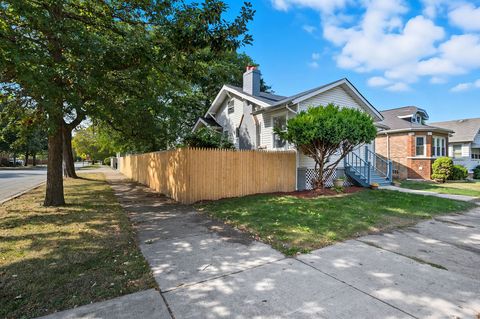 Tiny photo for 9954 S Wallace Avenue, Chicago, IL 60628 (MLS # 12486922)
