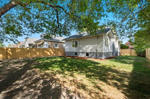 Tiny photo for 9954 S Wallace Avenue, Chicago, IL 60628 (MLS # 12486922)
