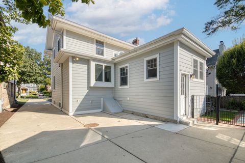 Tiny photo for 1424 Park Avenue, River Forest, IL 60305 (MLS # 12466765)