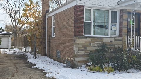 Tiny photo for 12811 S Elizabeth Street, Calumet Park, IL 60827 (MLS # 12519957)