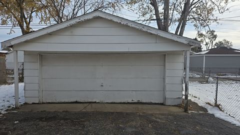 Tiny photo for 12811 S Elizabeth Street, Calumet Park, IL 60827 (MLS # 12519957)