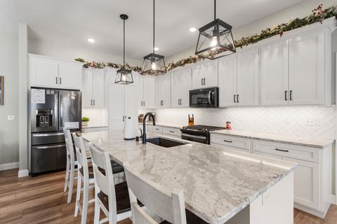 Tiny photo for 203 N Niles Avenue, Tuscola, IL 61953 (MLS # 12563995)