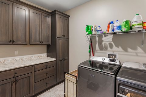 Tiny photo for 203 N Niles Avenue, Tuscola, IL 61953 (MLS # 12563995)