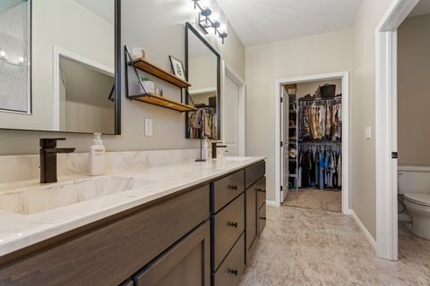 Tiny photo for 203 N Niles Avenue, Tuscola, IL 61953 (MLS # 12563995)