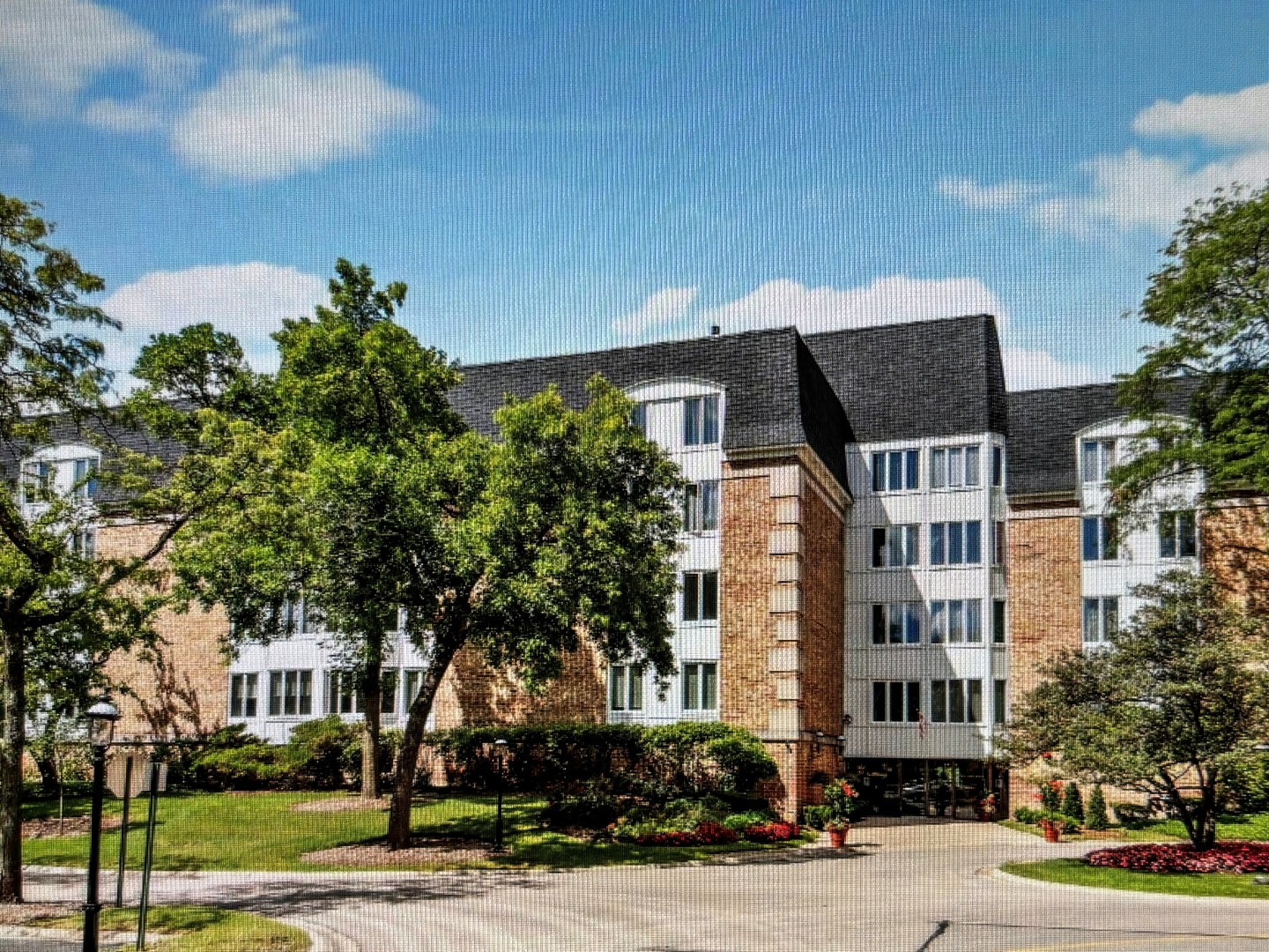 150 LAKE Boulevard 120