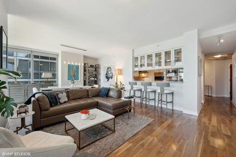 Tiny photo for 1201 S Prairie Avenue #3303, Chicago, IL 60605 (MLS # 12625837)