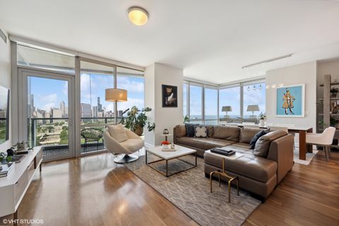 Tiny photo for 1201 S Prairie Avenue #3303, Chicago, IL 60605 (MLS # 12625837)