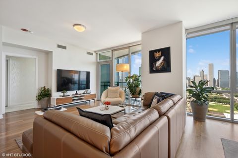 Tiny photo for 1201 S Prairie Avenue #3303, Chicago, IL 60605 (MLS # 12625837)